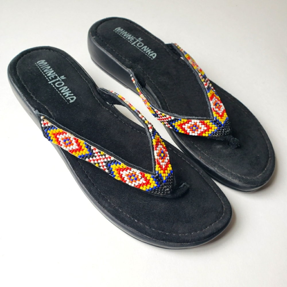 Minnetonka Beaded Flip Flop Sandals Genuine Leather Upper Size 6 Vintage 90s New